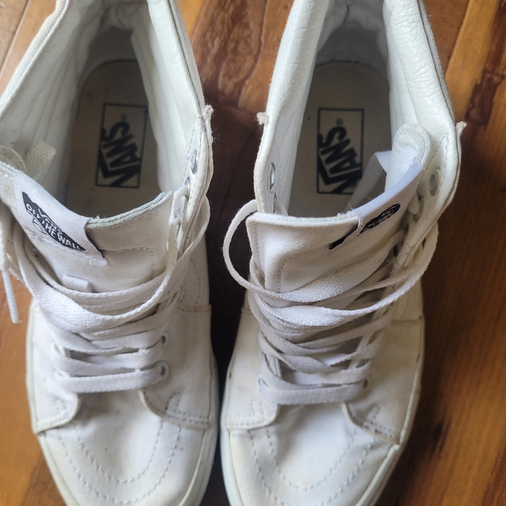 VANS - Picture 5 of 10